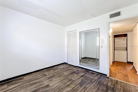 Condo in Orlando, Florida, 3 bedrooms  № 1851284 - photo 17