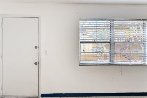 Condo in Orlando, Florida, 3 bedrooms  № 1851284 - photo 5