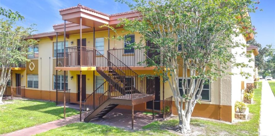 Condo in Orlando, Florida, 3 bedrooms № 1851284