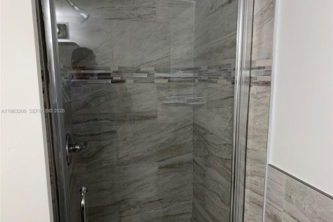 Condominio en alquiler en Coral Springs, Florida, 2 dormitorios, 96.62 m2 № 2031826 - foto 21