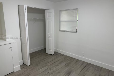 Condominio en alquiler en Coral Springs, Florida, 2 dormitorios, 96.62 m2 № 2031826 - foto 18