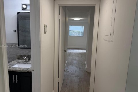 Condominio en alquiler en Coral Springs, Florida, 2 dormitorios, 96.62 m2 № 2031826 - foto 23