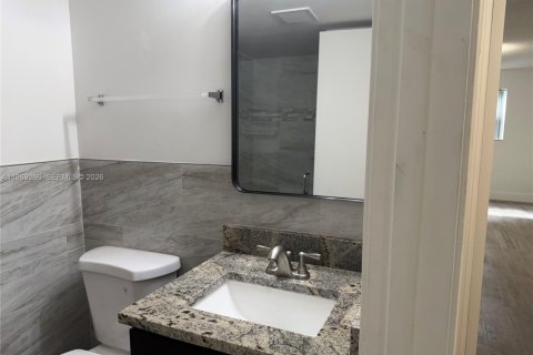 Condominio en alquiler en Coral Springs, Florida, 2 dormitorios, 96.62 m2 № 2031826 - foto 20