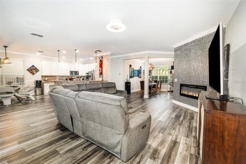 Casa en venta en Orlando, Florida, 5 dormitorios, 279.82 m2 № 1883580 - foto 9