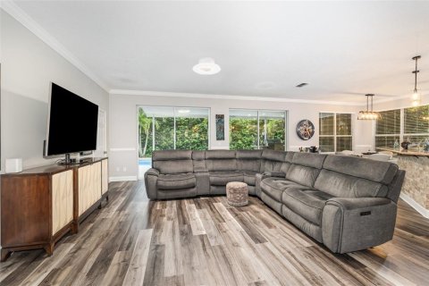 Casa en venta en Orlando, Florida, 5 dormitorios, 279.82 m2 № 1883580 - foto 7