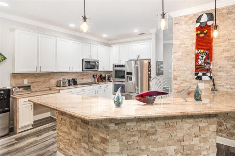 Casa en venta en Orlando, Florida, 5 dormitorios, 279.82 m2 № 1883580 - foto 13