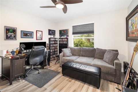 Casa en venta en Orlando, Florida, 5 dormitorios, 279.82 m2 № 1883580 - foto 25