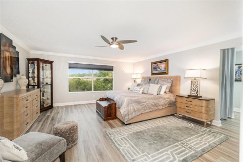 Casa en venta en Orlando, Florida, 5 dormitorios, 279.82 m2 № 1883580 - foto 17