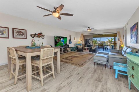 Condo in Punta Gorda, Florida, 2 bedrooms  № 1765163 - photo 15