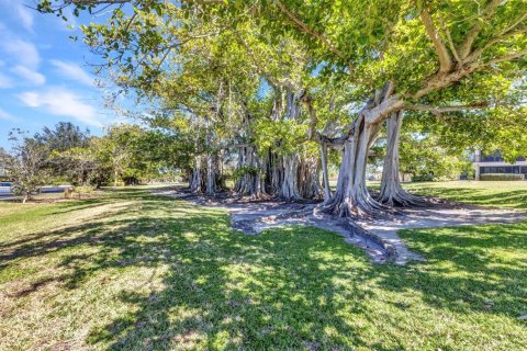 Condo in Punta Gorda, Florida, 2 bedrooms  № 1765163 - photo 8