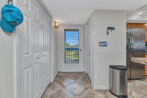 Condo in Punta Gorda, Florida, 2 bedrooms  № 1765163 - photo 11