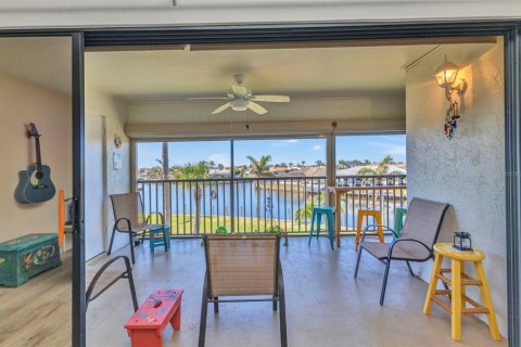 Condo in Punta Gorda, Florida, 2 bedrooms  № 1765163 - photo 29