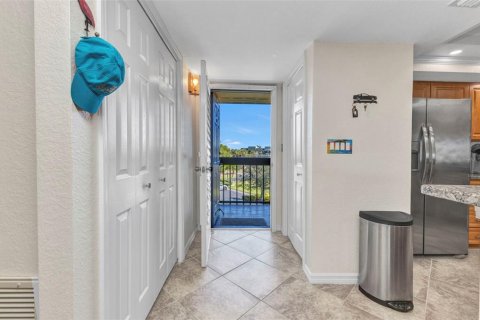 Condo in Punta Gorda, Florida, 2 bedrooms  № 1765163 - photo 12