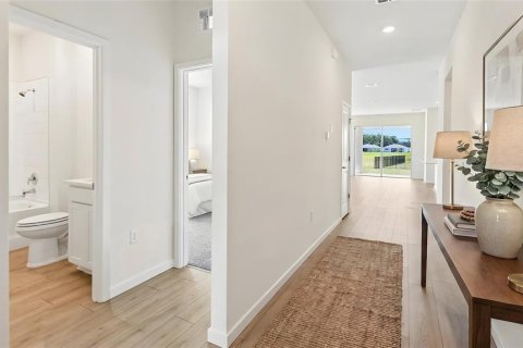 Casa en venta en Wildwood, Florida, 3 dormitorios, 168.71 m2 № 2107915 - foto 2
