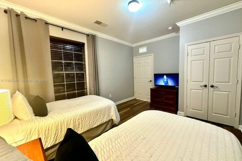Купить кондоминиум в Киссимми, Флорида 6 комнат, 115.57м2, № 2089060 - фото 22