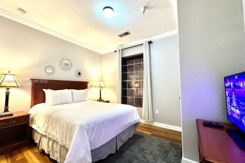 Купить кондоминиум в Киссимми, Флорида 6 комнат, 115.57м2, № 2089060 - фото 18