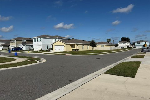 Villa ou maison à vendre à Zephyrhills, Floride: 3 chambres, 139.45 m2 № 2414902 - photo 17