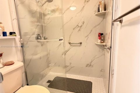 Copropriété à vendre à Plantation, Floride: 2 chambres, 98.48 m2 № 1966425 - photo 22