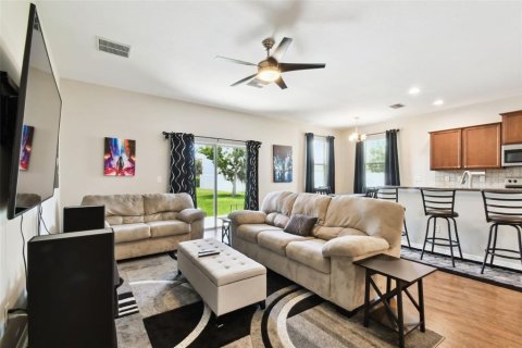 House in Riverview, Florida 3 bedrooms, 148.46 sq.m. № 1824907 - photo 12