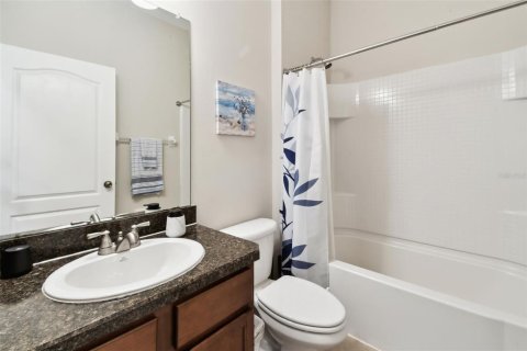 House in Riverview, Florida 3 bedrooms, 148.46 sq.m. № 1824907 - photo 7