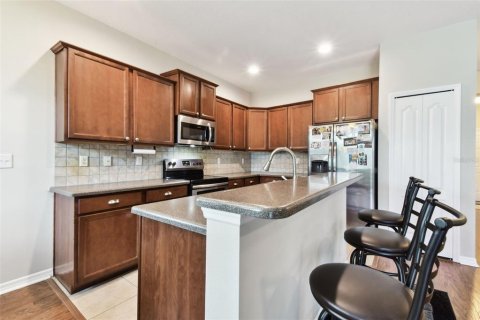 House in Riverview, Florida 3 bedrooms, 148.46 sq.m. № 1824907 - photo 15