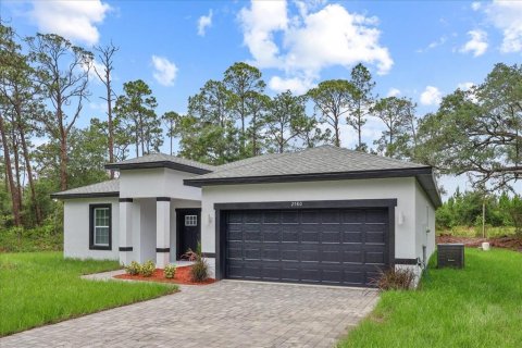 House in Indian lake estates, Florida 4 bedrooms, 175.68 sq.m. № 2228017 - photo 2