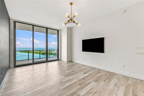 Купить кондоминиум в Тампа, Флорида 7 комнат, 226.31м2, № 2304755 - фото 24