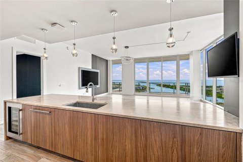 Купить кондоминиум в Тампа, Флорида 7 комнат, 226.31м2, № 2304755 - фото 13