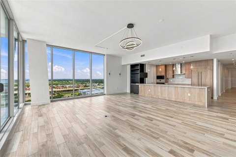 Купить кондоминиум в Тампа, Флорида 7 комнат, 226.31м2, № 2304755 - фото 15