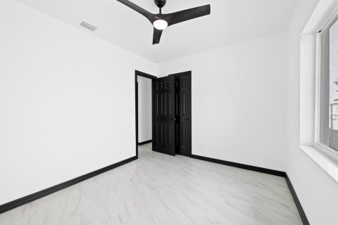 Apartment in Fort Lauderdale, Florida 2 bedrooms, 74.69 sq.m. № 2182866 - photo 23