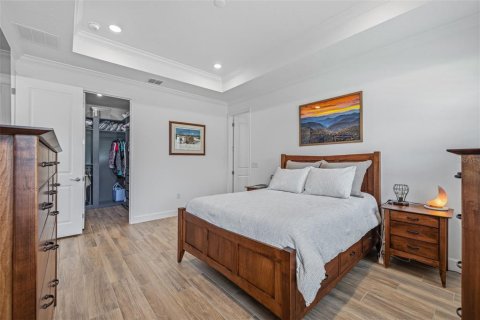 Купить виллу или дом в Аполло-Бич, Флорида 8 комнат, 219.16м2, № 2283977 - фото 21