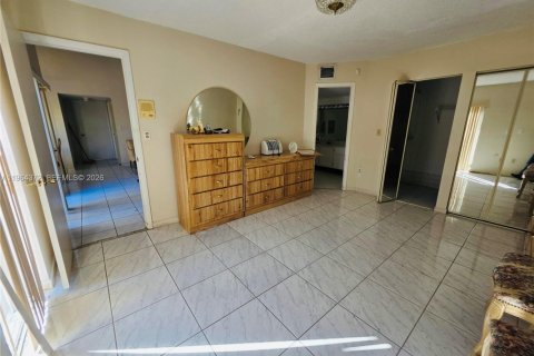 Купить виллу или дом в Майами, Флорида 3 спальни, 118.26м2, № 2026776 - фото 5