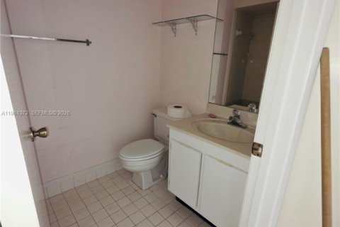 Купить виллу или дом в Майами, Флорида 3 спальни, 118.26м2, № 2026776 - фото 13