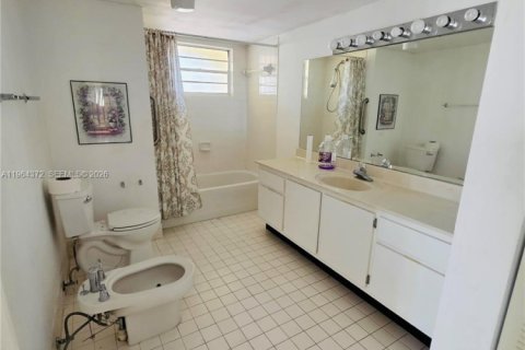 Купить виллу или дом в Майами, Флорида 3 спальни, 118.26м2, № 2026776 - фото 7
