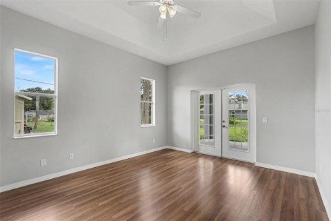 Villa ou maison à vendre à Palm Bay, Floride: 3 chambres, 157.75 m2 № 2427165 - photo 29