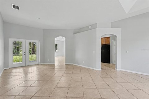 Villa ou maison à vendre à Palm Bay, Floride: 3 chambres, 157.75 m2 № 2427165 - photo 8