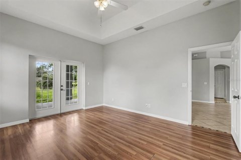 Villa ou maison à vendre à Palm Bay, Floride: 3 chambres, 157.75 m2 № 2427165 - photo 27