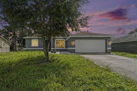 Villa ou maison à Palm Bay, Floride 3 chambres, 157.75 m2 № 2427165