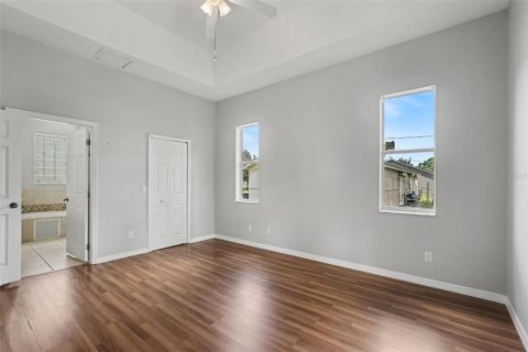 Villa ou maison à vendre à Palm Bay, Floride: 3 chambres, 157.75 m2 № 2427165 - photo 30