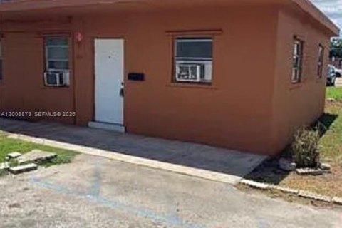 Immobilier commercial à Homestead, Floride 106.84 m2 № 2170951