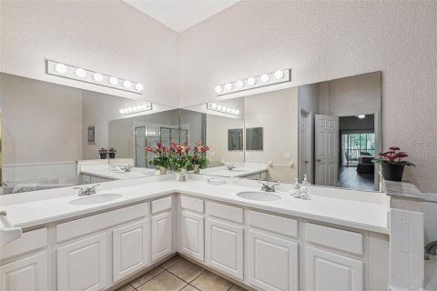 Condo in Davenport, Florida, 3 bedrooms № 2229876 - photo 26