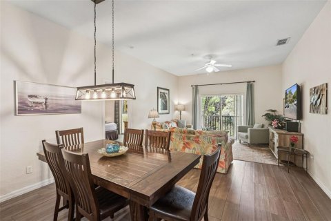 Condo in Davenport, Florida, 3 bedrooms № 2229876 - photo 11