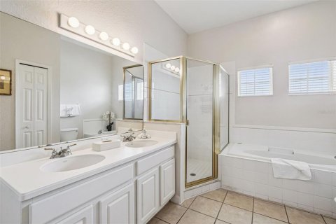 Condo in Davenport, Florida, 3 bedrooms № 2229876 - photo 24