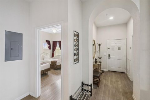 Condo in Davenport, Florida, 3 bedrooms № 2229876 - photo 8