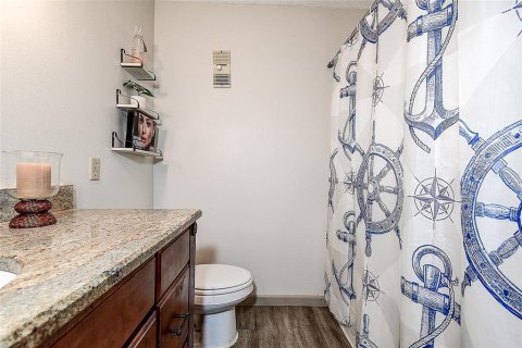 Condominio en venta en Kenneth City, Florida, 1 dormitorio, 80.82 m2 № 1565982 - foto 30