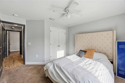 Villa ou maison à vendre à Port Charlotte, Floride: 4 chambres, 163.69 m2 № 2414069 - photo 8