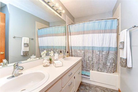Villa ou maison à vendre à Seffner, Floride: 3 chambres, 215.07 m2 № 1658372 - photo 17