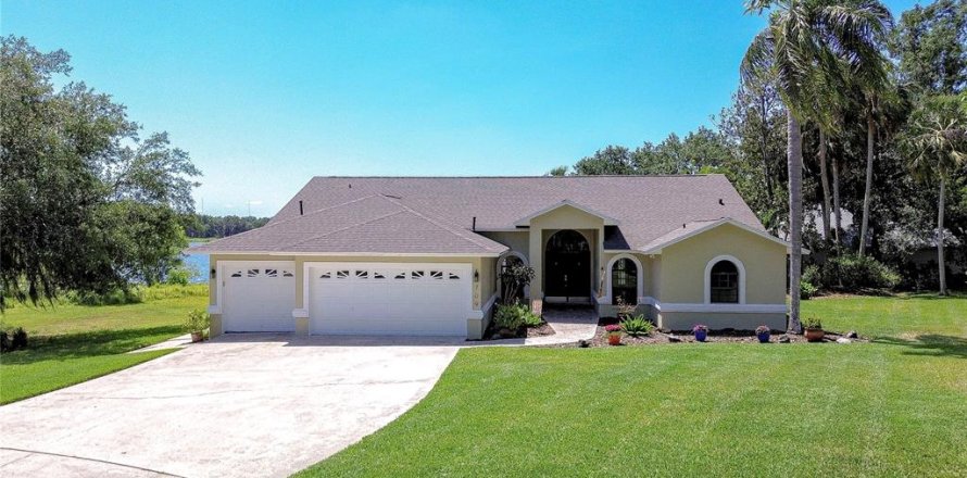 Villa ou maison à Seffner, Floride 3 chambres, 215.07 m2 № 1658372