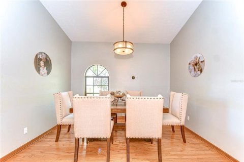 Villa ou maison à vendre à Seffner, Floride: 3 chambres, 215.07 m2 № 1658372 - photo 2