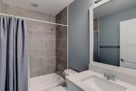 Copropriété à vendre à Bradenton, Floride: 3 chambres, 111.48 m2 № 1857784 - photo 17